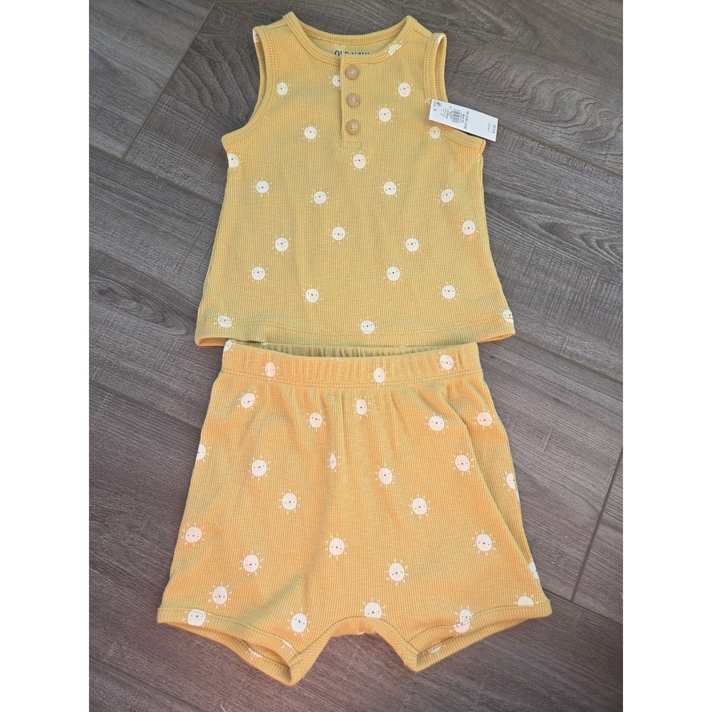 Old navy baby boy set 12-18 mos